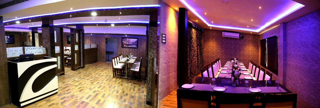 Venky'S Delight Hotel Rājahmundry Екстериор снимка