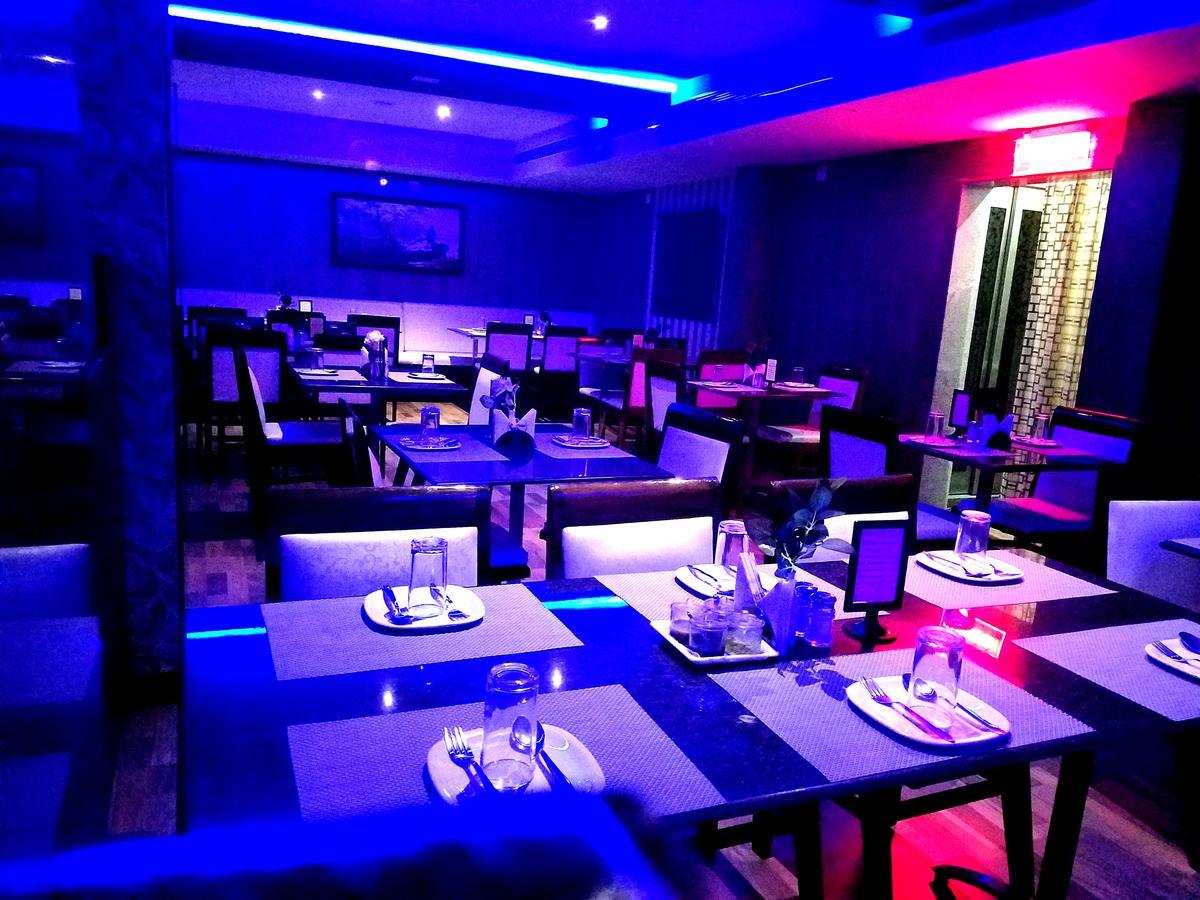 Venky'S Delight Hotel Rājahmundry Екстериор снимка