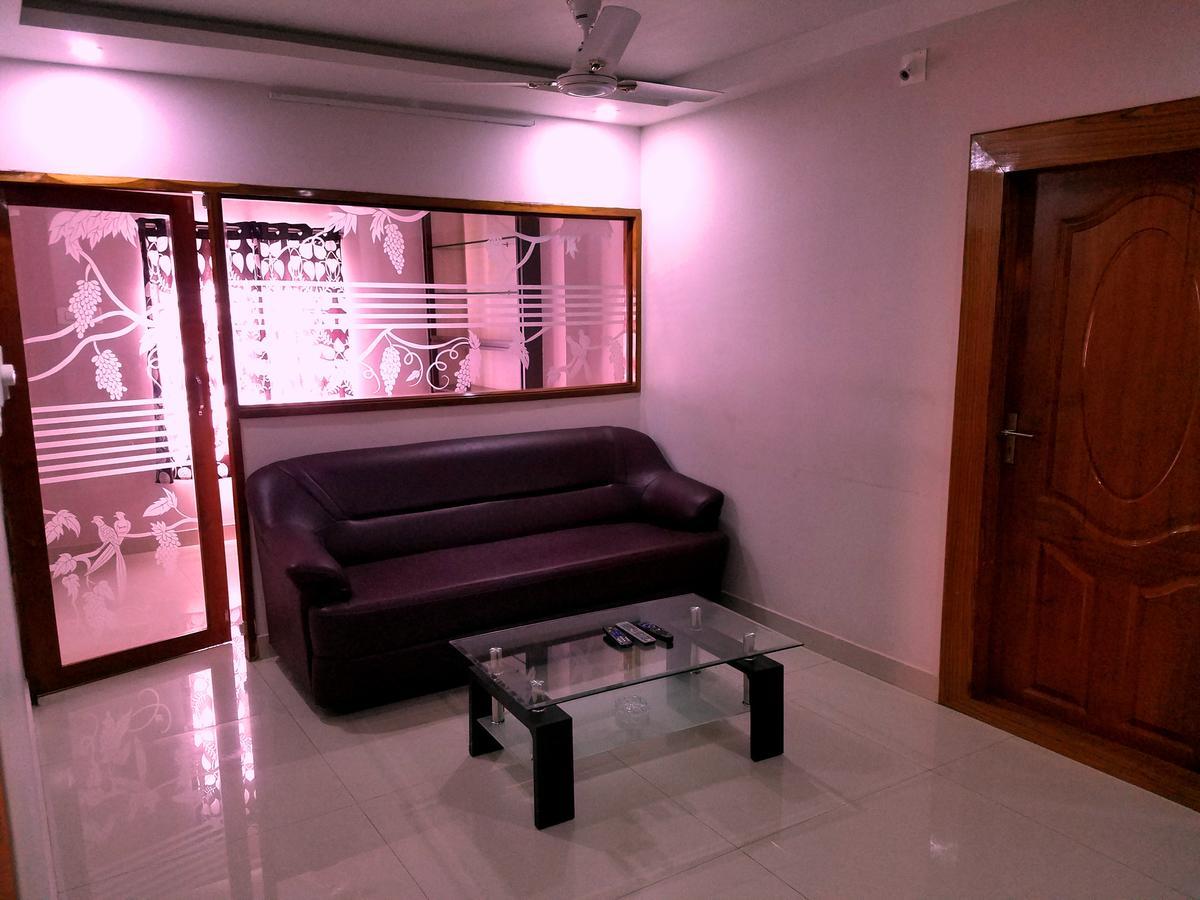 Venky'S Delight Hotel Rājahmundry Екстериор снимка